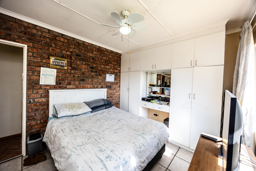 4 Bedroom Property for Sale in Beacon Bay Eastern Cape